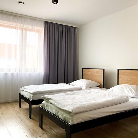 Tanie Noclegi Gliwice - Apartamenty Lowicka 28 Bagian luar foto